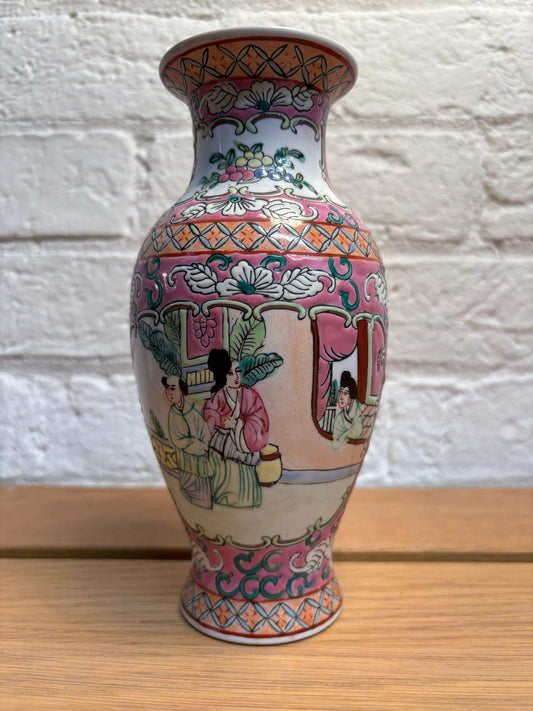 Chinese famille-rose porcelain vase
