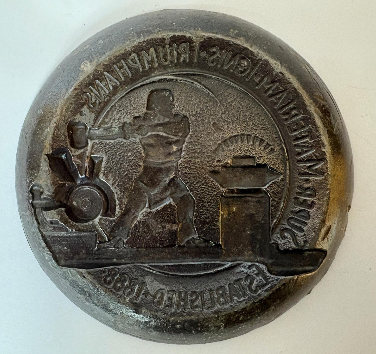 Cast Iron Foundry Pattern Mould “Super Materiam Ignis Triumphans” — Established 1888 (J.K. Smit) – 12.5cm