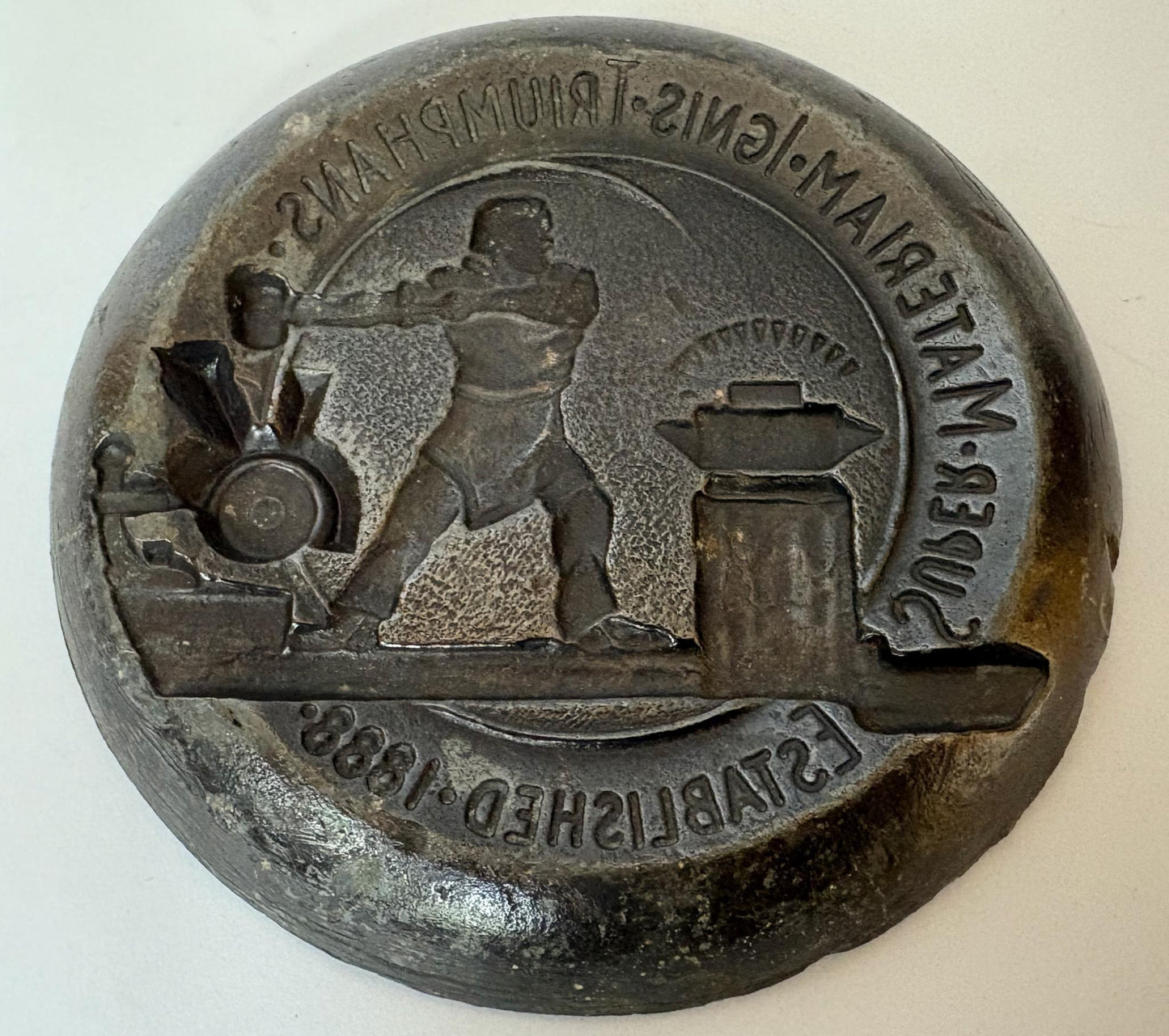 Cast Iron Foundry Pattern Mould “Super Materiam Ignis Triumphans” — Established 1888 (J.K. Smit) – 12.5cm